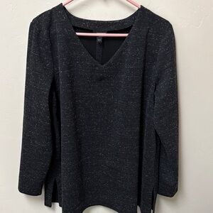 J Jill v neck top. Wearever collection
.